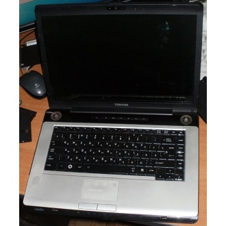 Ноутбук Toshiba Satellite A200-23P (Intel Core 2 Duo T7500 (2x2.2Ghz) /2048Mb DDR2 /200Gb /15.4" TFT 1280x800) - Сходня